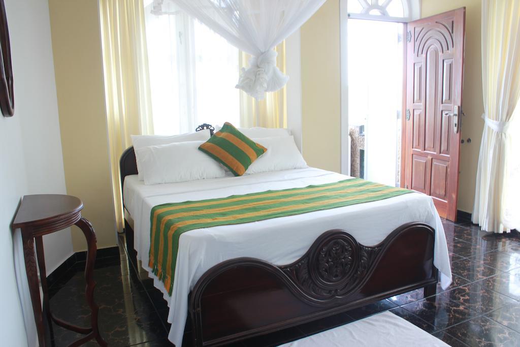 Fort De 19 Villa - Galle Fort Room photo